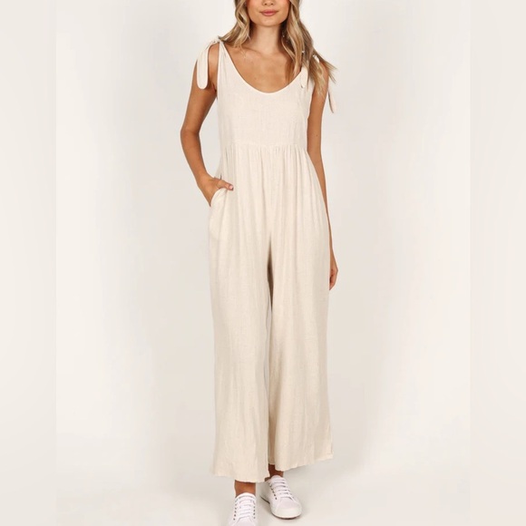 Petal & Pup Ayla Linen Jumpsuit Oatmeal - Picture 8 of 11